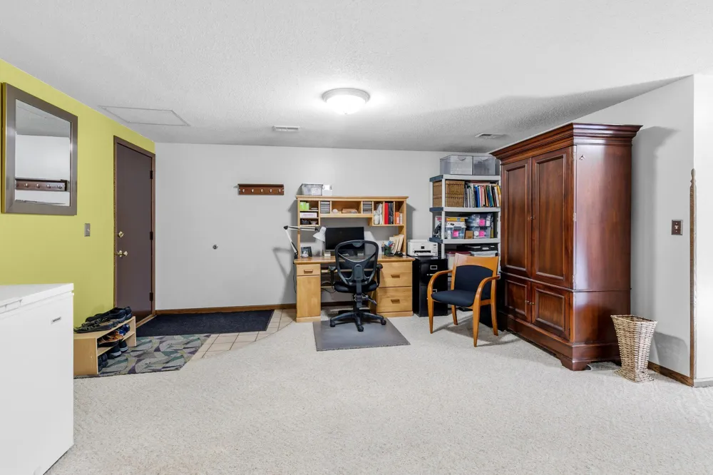 8135 Long Lake Road Mounds View, MN 55112