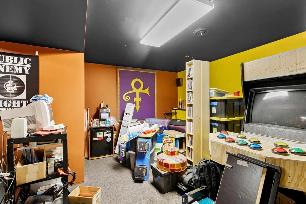 8135 Long Lake Road Mounds View, MN 55112