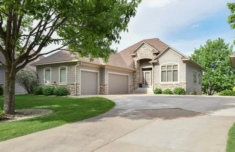 2355 Lehman Lane NE