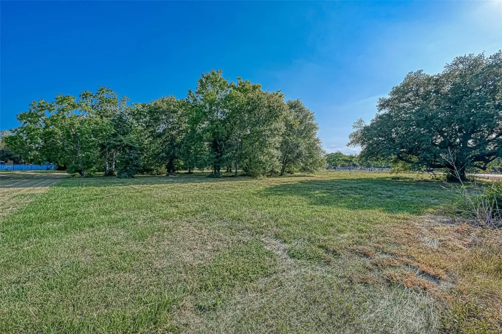 Fenn Road Rosharon, TX 77583