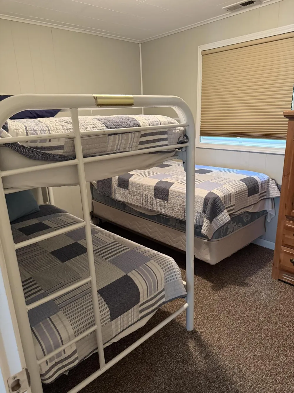 63166 Lakeshore Drive Dowagiac, MI 49047