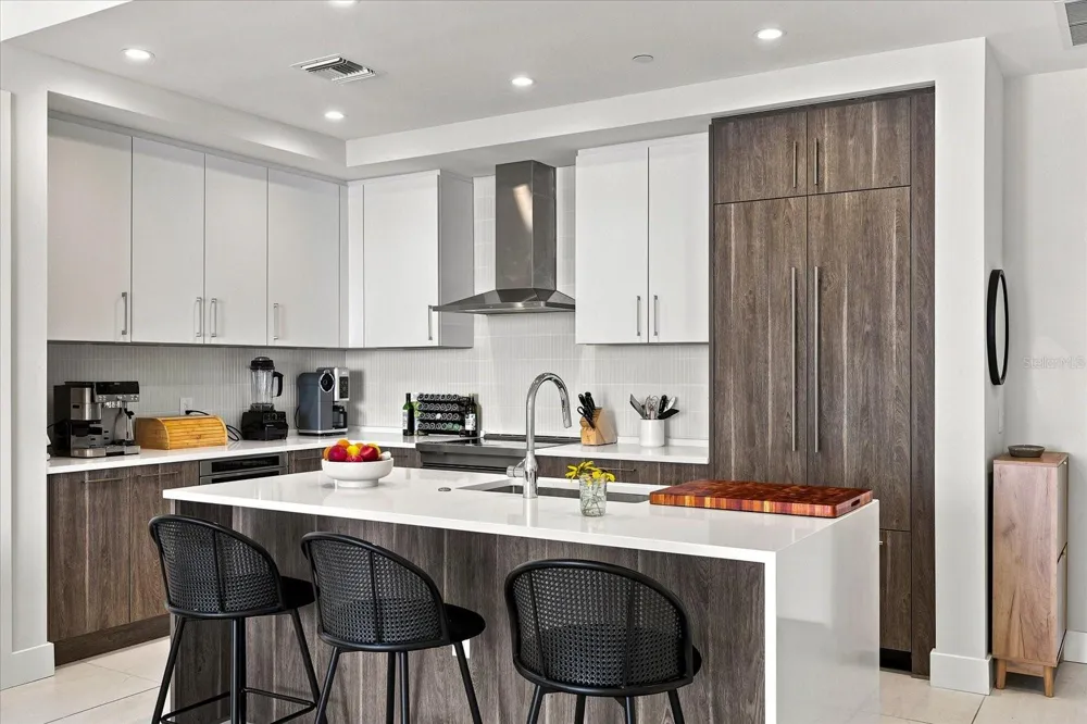 275 1ST AVENUE S #3308 St Petersburg, FL 33701