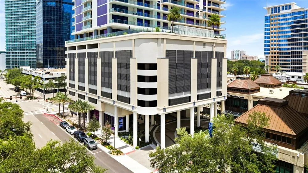 275 1ST AVENUE S #3308 St Petersburg, FL 33701