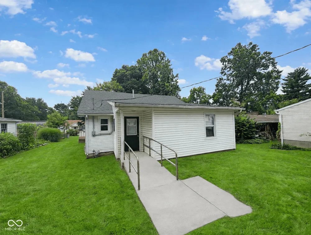 55 Platter Drive North Vernon, IN 47265