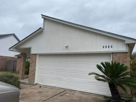 6806 Caddo Lake Lane