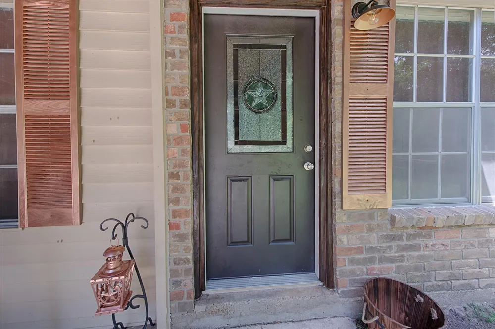 303 Spring Stream Bend Montgomery, TX 77316