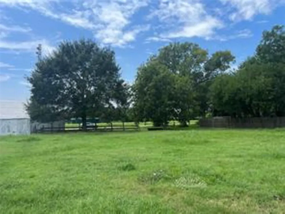 109 W Main Street Eagle Lake, TX 77434