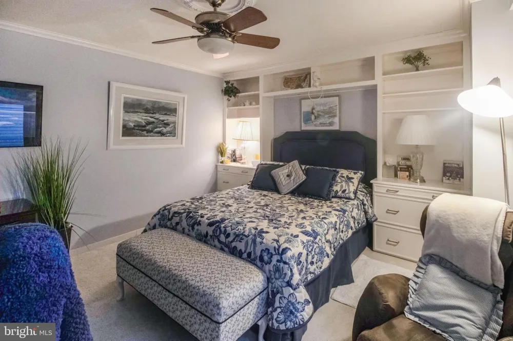 1200 NASH STREET #211 Arlington, VA 22209