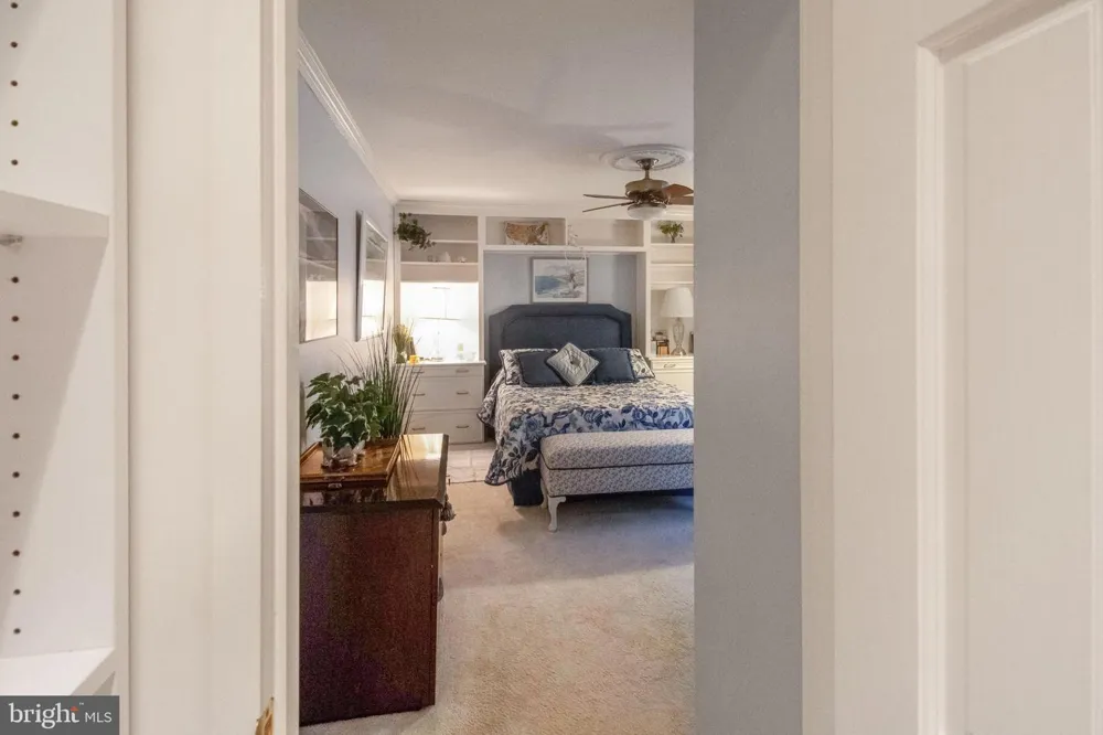 1200 NASH STREET #211 Arlington, VA 22209