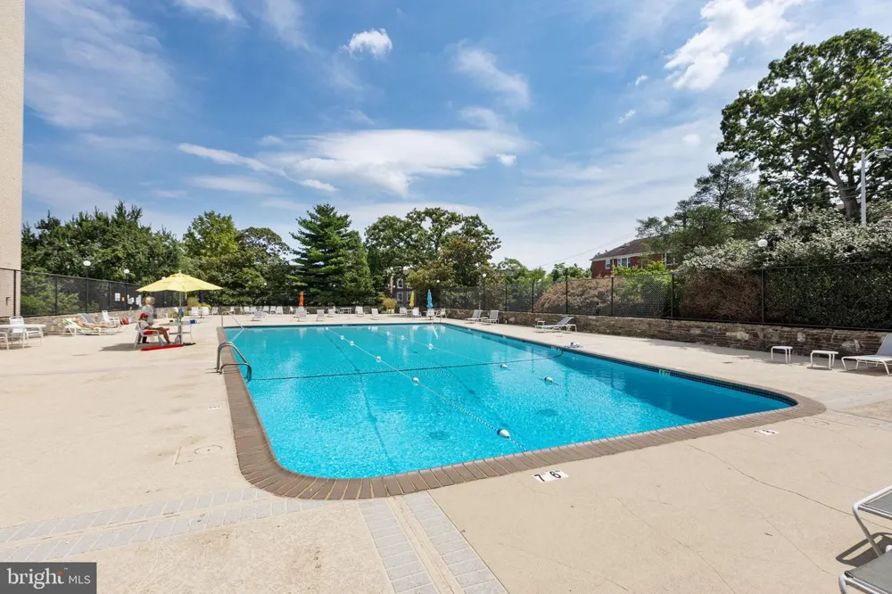 1200 NASH STREET #211 Arlington, VA 22209