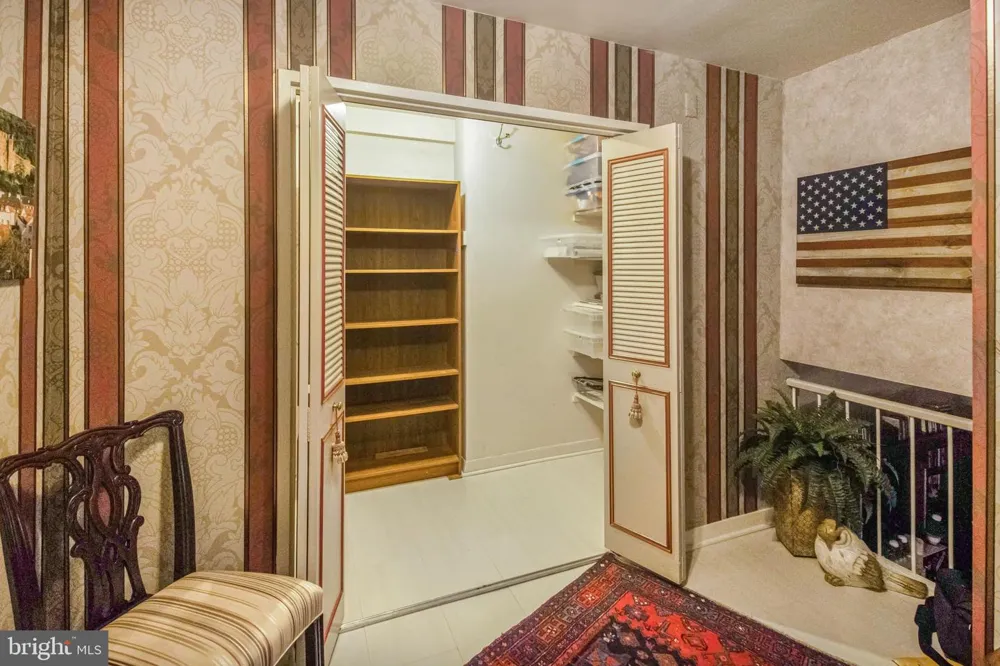 1200 NASH STREET #211 Arlington, VA 22209