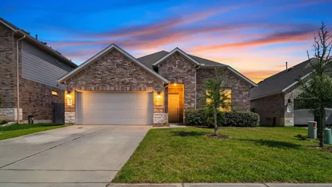 1388 Grays Gully Drive