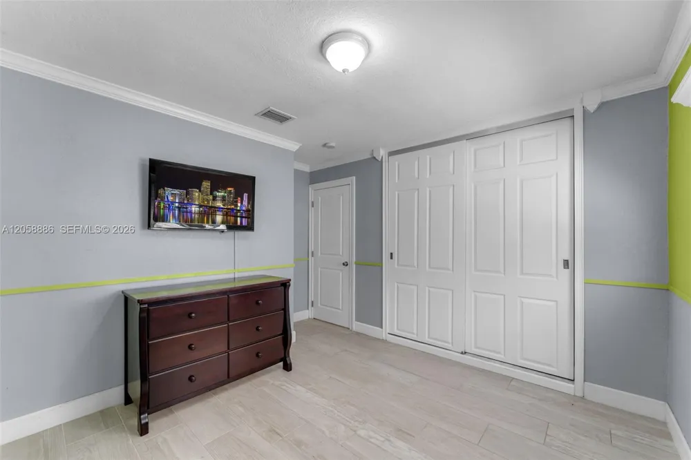 1310 SW 92nd Ave Miami, FL 33174