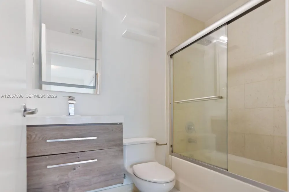 60 SW 13th St #3022 Miami, FL 33130