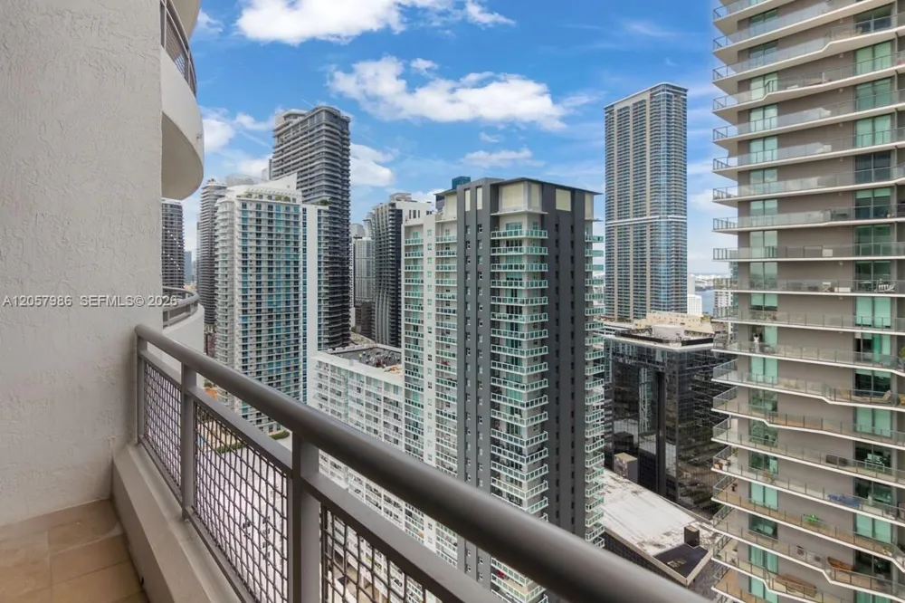 60 SW 13th St #3022 Miami, FL 33130