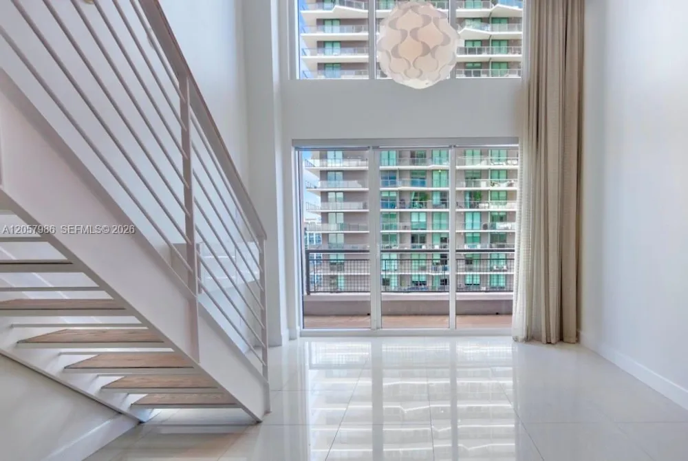 60 SW 13th St #3022 Miami, FL 33130