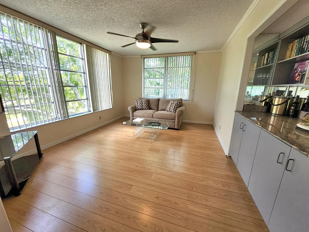 3151 S PALM AIRE DRIVE #301 Pompano Beach, FL 33069