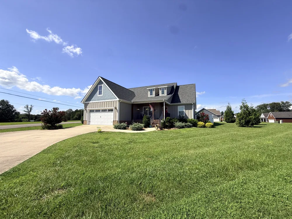 124 Droon Dr McMinnville, TN 37110