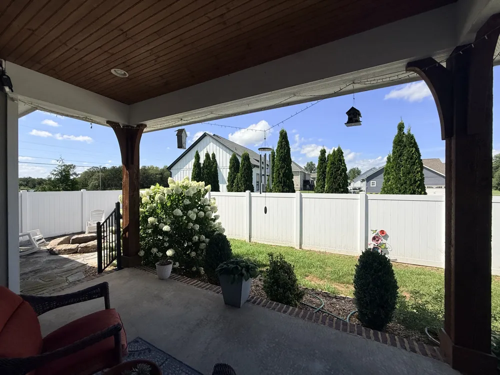 124 Droon Dr McMinnville, TN 37110