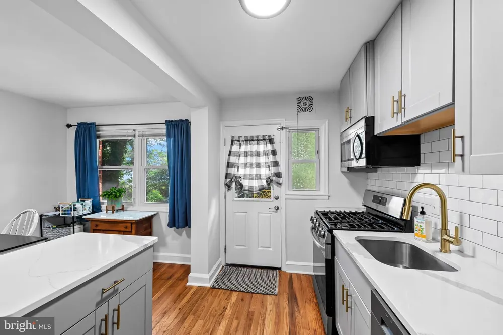 5423 SEWARD AVENUE Baltimore, MD 21206