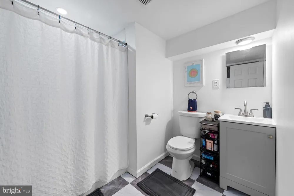 5423 SEWARD AVENUE Baltimore, MD 21206