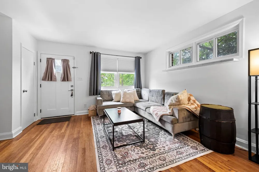 5423 SEWARD AVENUE Baltimore, MD 21206