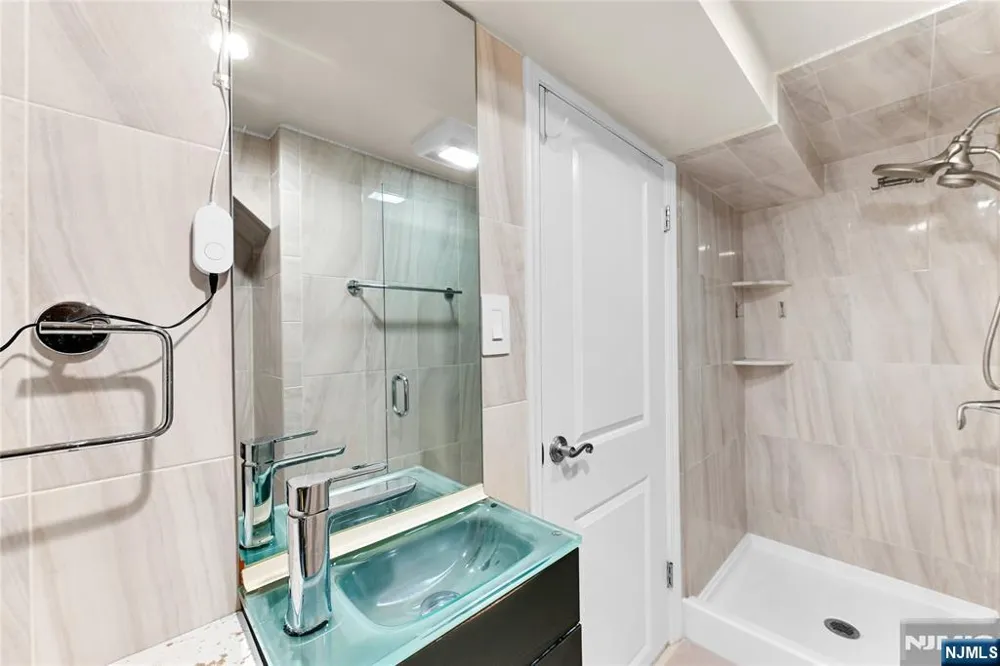 1208 67th Street North Bergen, NJ 07047