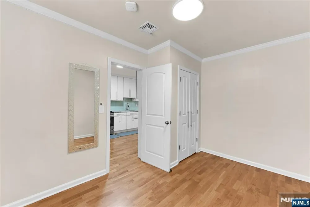1208 67th Street North Bergen, NJ 07047