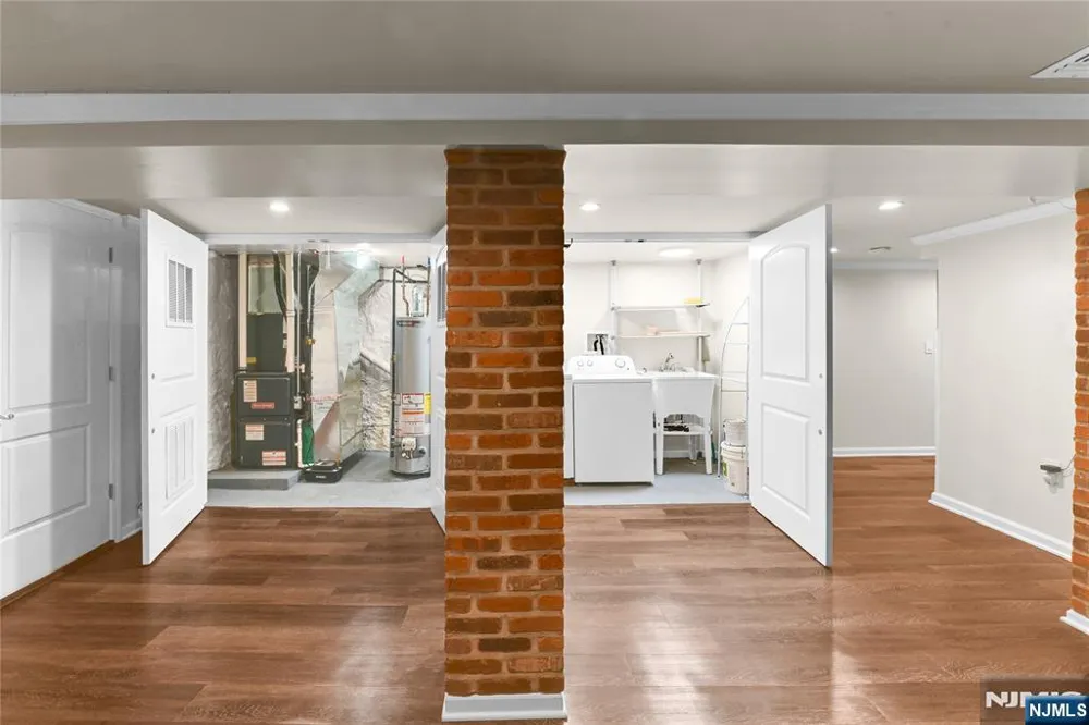 1208 67th Street North Bergen, NJ 07047