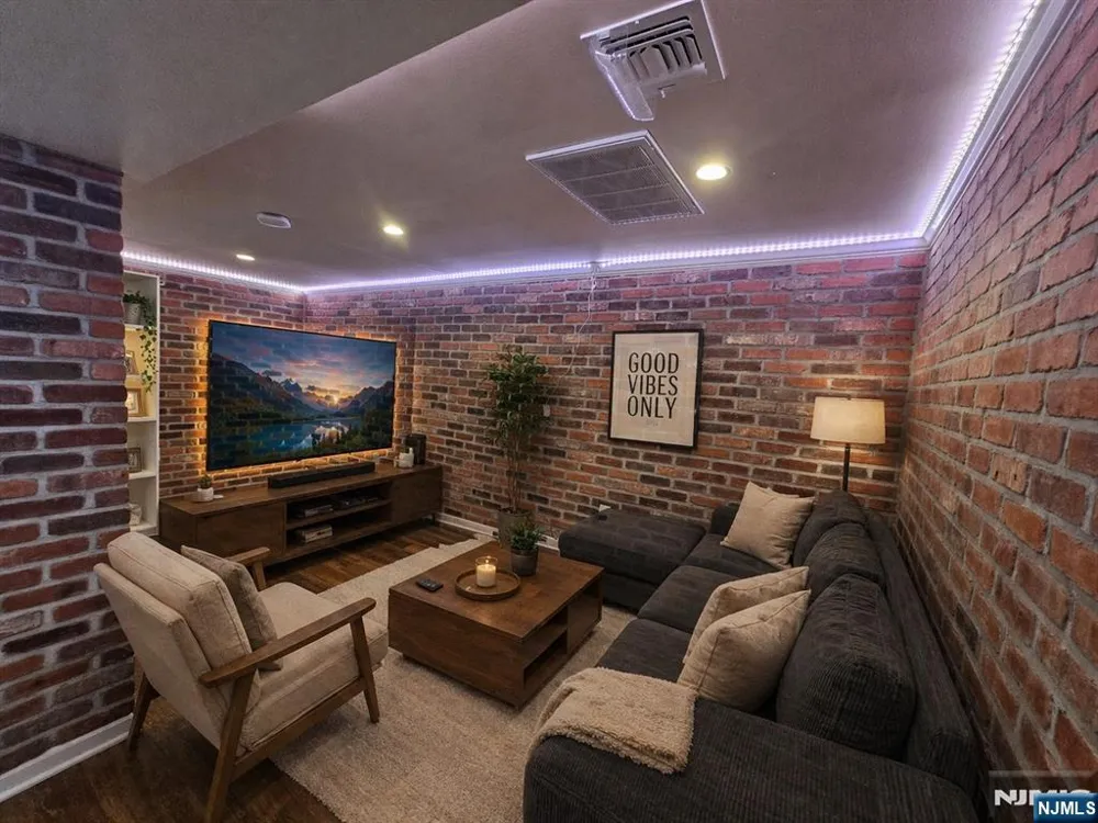 1208 67th Street North Bergen, NJ 07047