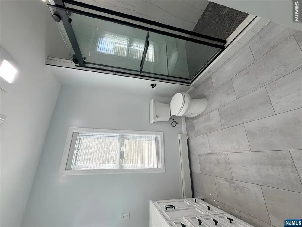 66 Edward Court Clifton, NJ 07011