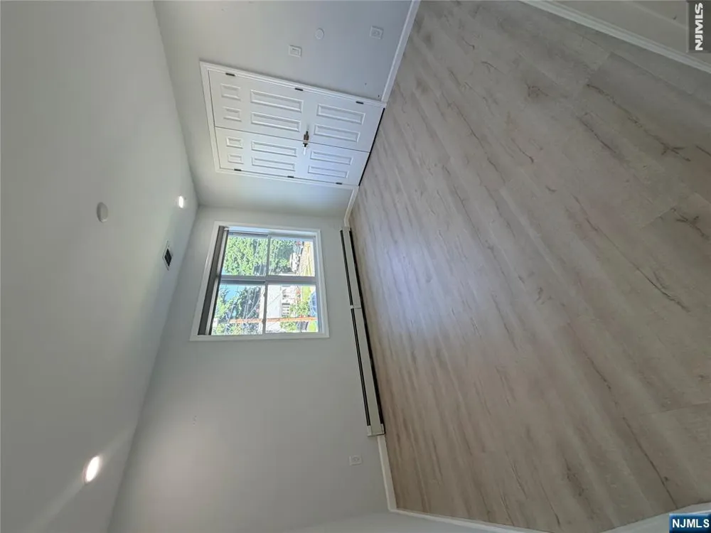 66 Edward Court Clifton, NJ 07011