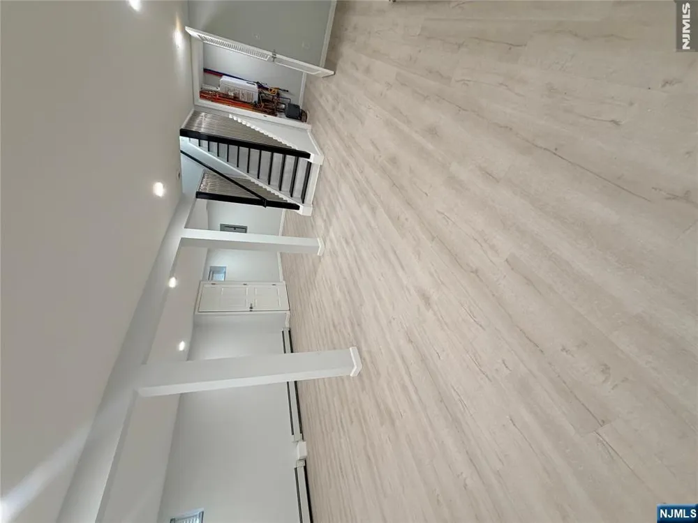 66 Edward Court Clifton, NJ 07011