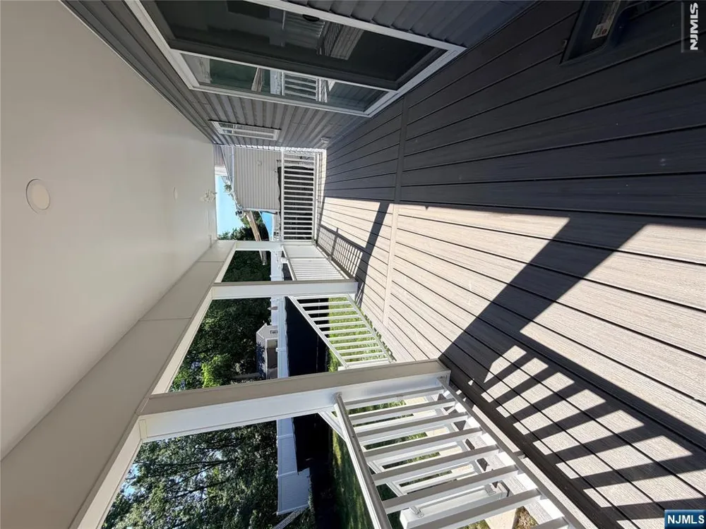 66 Edward Court Clifton, NJ 07011