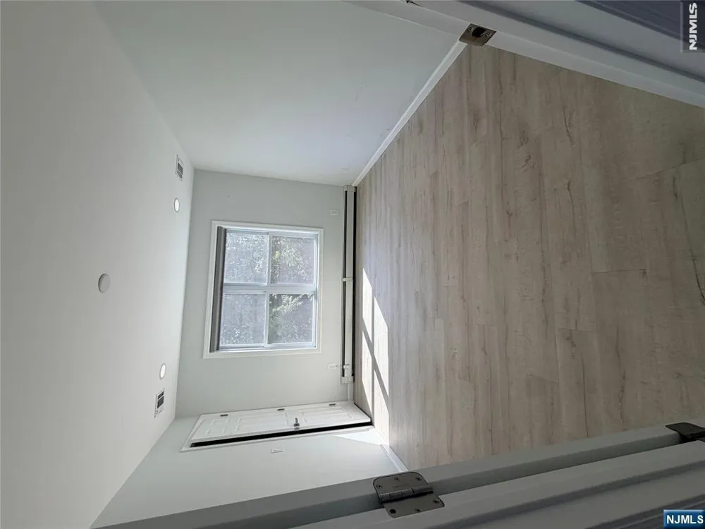 66 Edward Court Clifton, NJ 07011