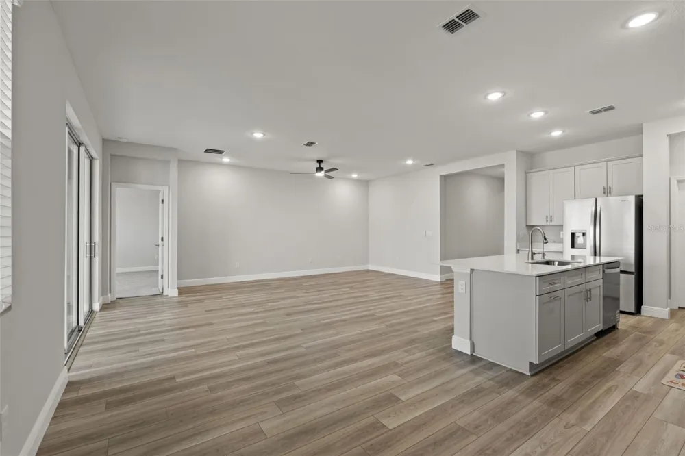 10412 FIELDSTONE MYRTLE WAY San Antonio, FL 33576