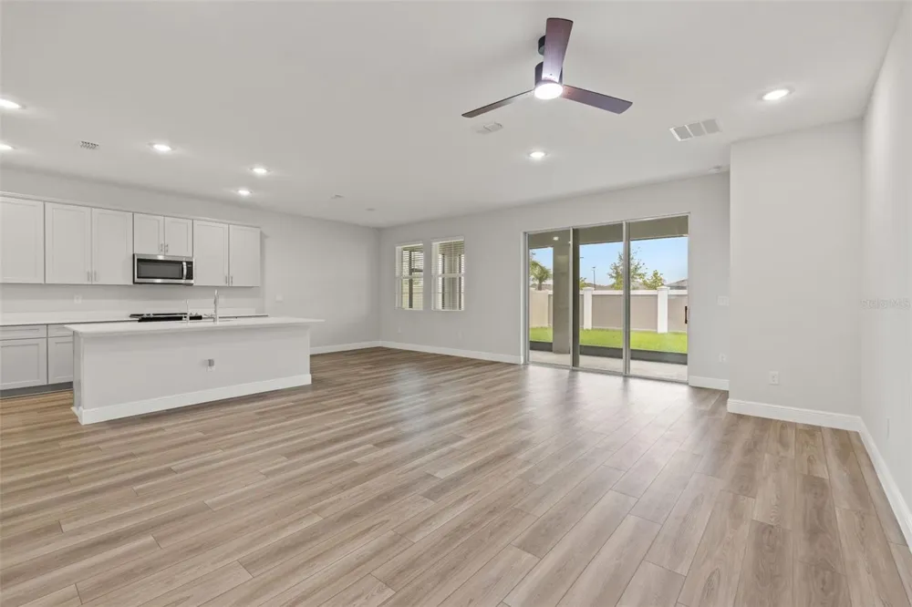 10412 FIELDSTONE MYRTLE WAY San Antonio, FL 33576
