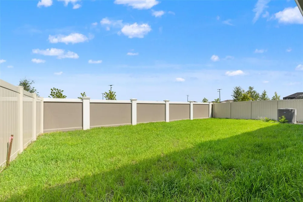 10412 FIELDSTONE MYRTLE WAY San Antonio, FL 33576