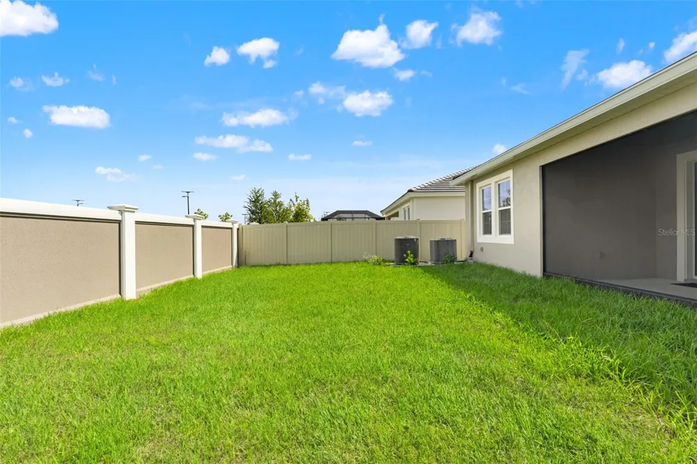 10412 FIELDSTONE MYRTLE WAY San Antonio, FL 33576