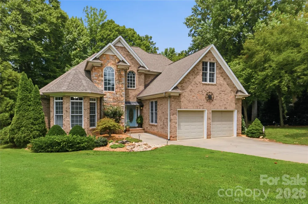 4029 Foxes Trail Cramerton, NC 28032