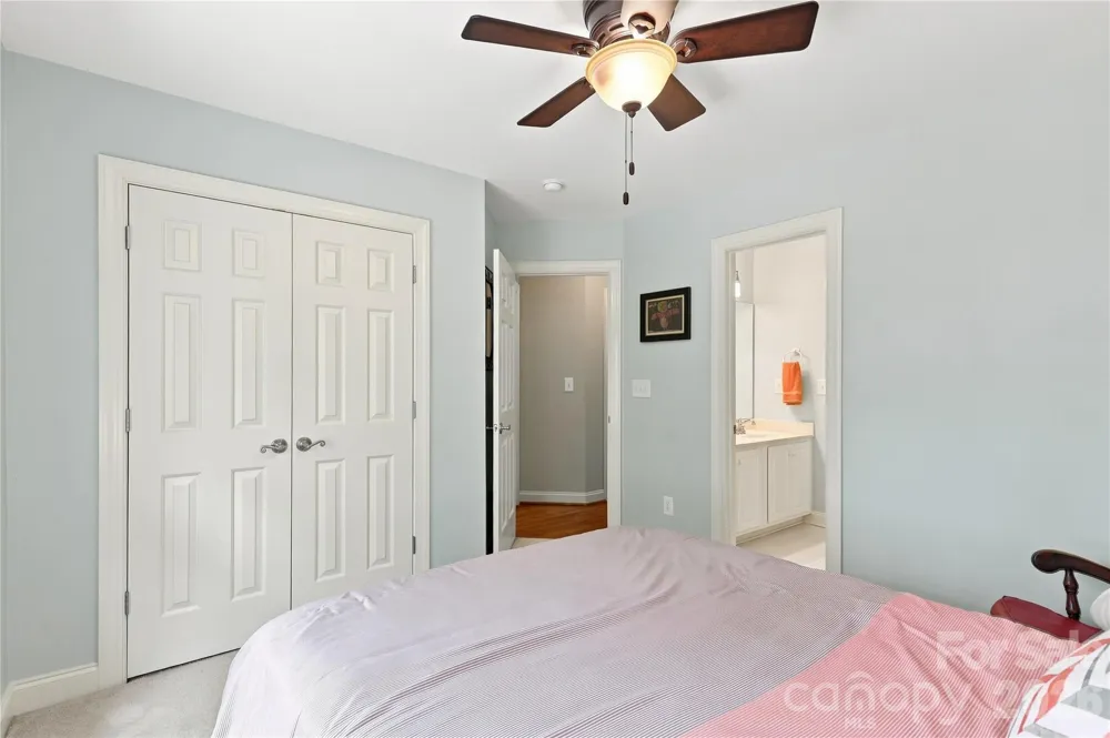 4029 Foxes Trail Cramerton, NC 28032