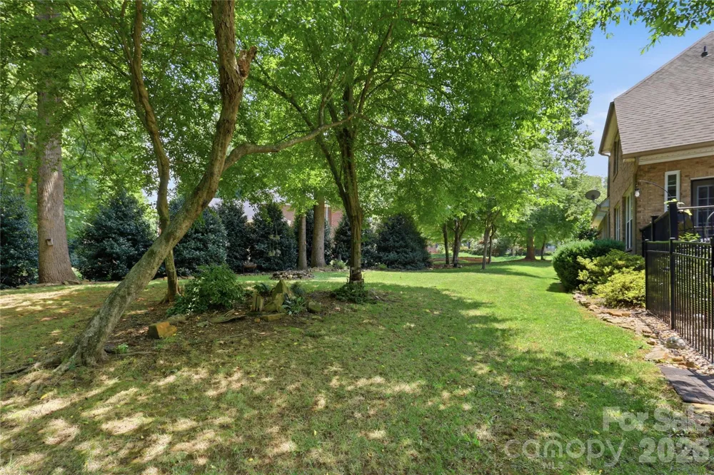 4029 Foxes Trail Cramerton, NC 28032