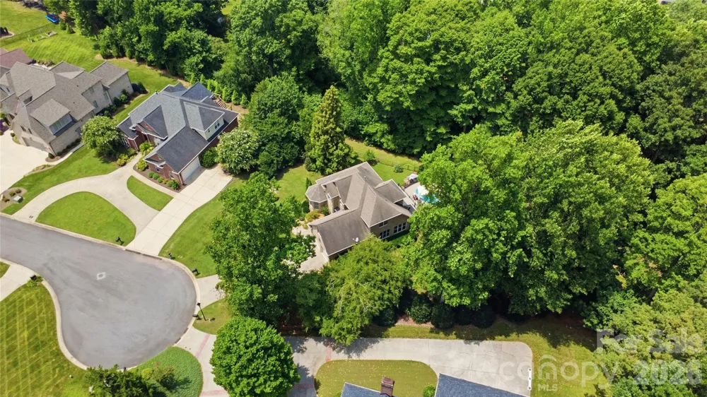 4029 Foxes Trail Cramerton, NC 28032