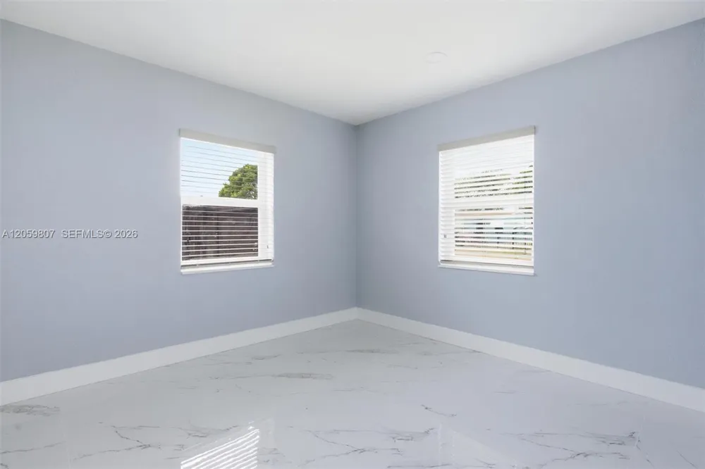16031 NW 18th Ave Miami Gardens, FL 33054