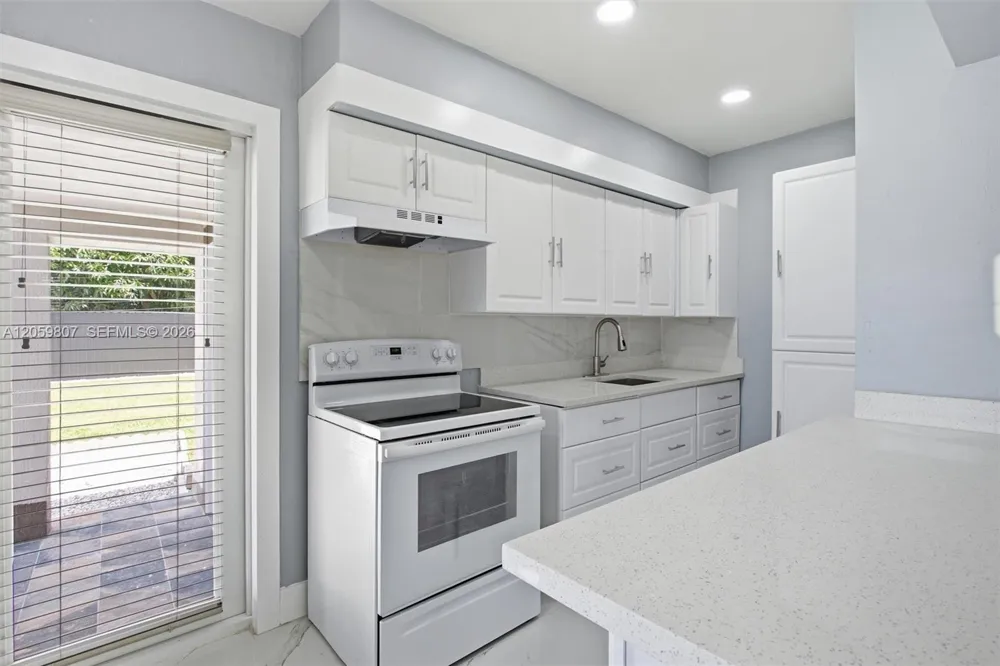 16031 NW 18th Ave Miami Gardens, FL 33054