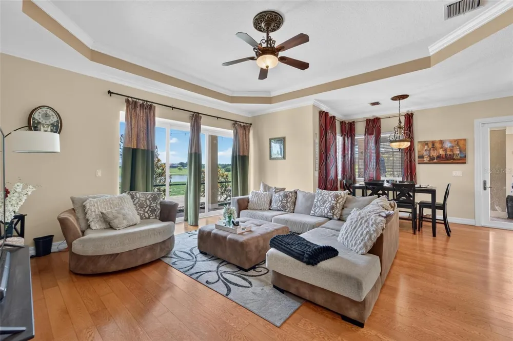 5207 LAKE VENICE DRIVE Wimauma, FL 33598