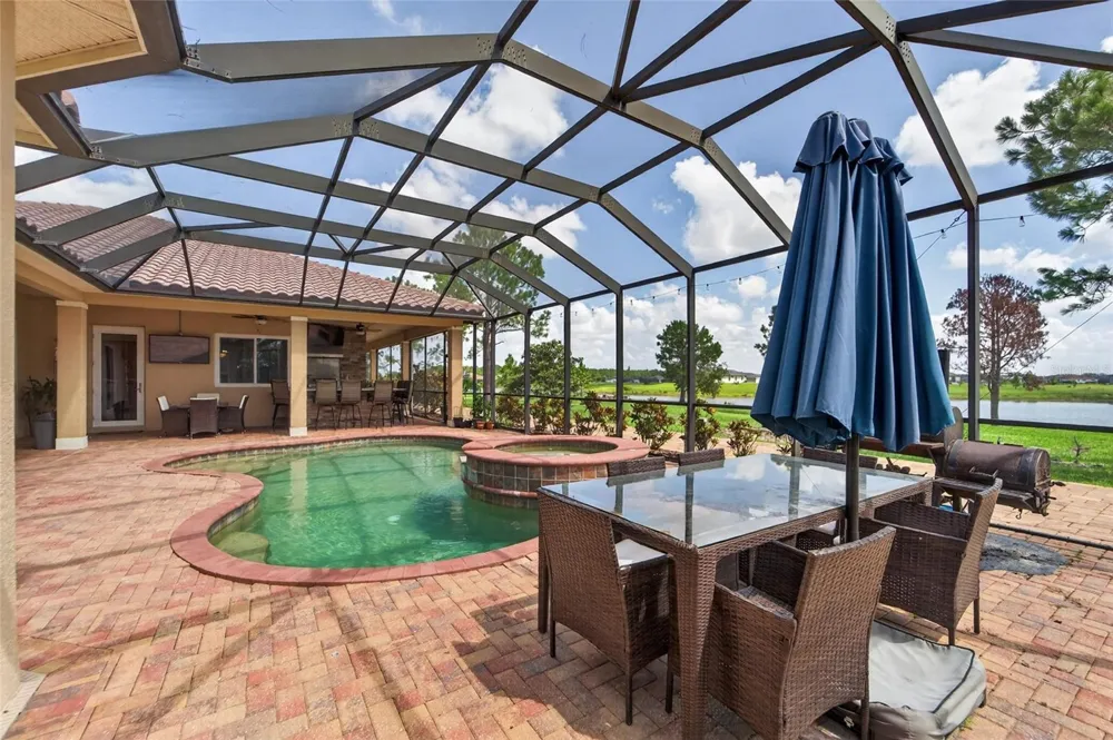 5207 LAKE VENICE DRIVE Wimauma, FL 33598