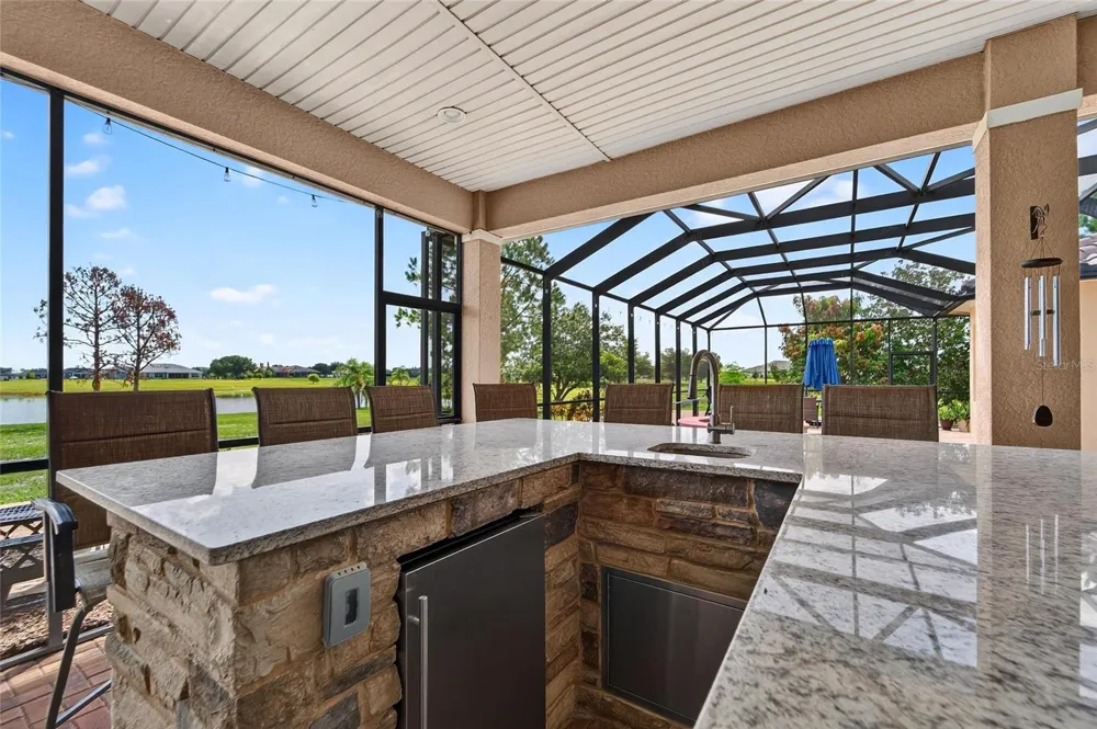 5207 LAKE VENICE DRIVE Wimauma, FL 33598