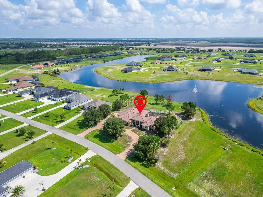 5207 LAKE VENICE DRIVE Wimauma, FL 33598