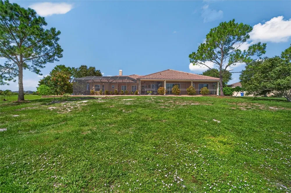 5207 LAKE VENICE DRIVE Wimauma, FL 33598